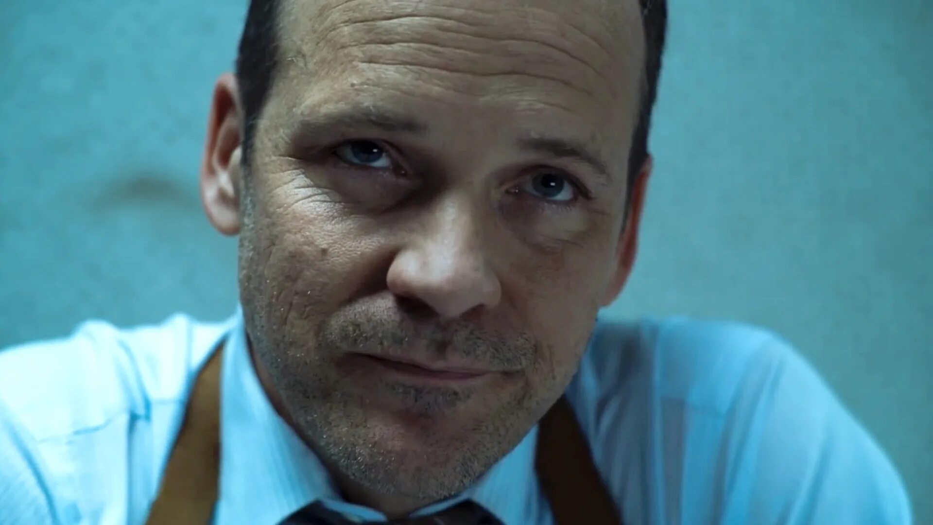 Человек на допросе. Следователь на допросе. Винсент д’онофрио. Допросе отзывы. Допросе отзывы.