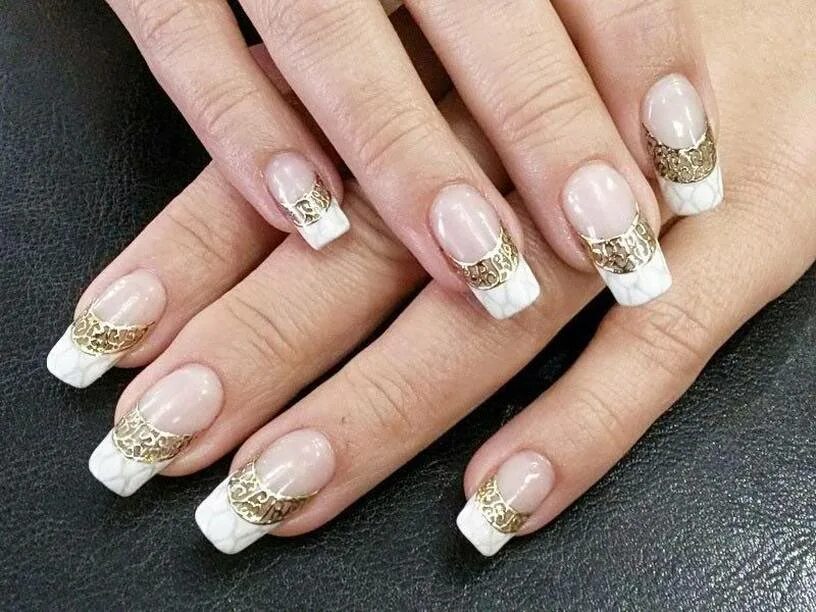 ногти золото с белым. френч ногти белые с золотом. бело золотые ногти. френч ногти белые с золотом. френч ногти белые с золотом.