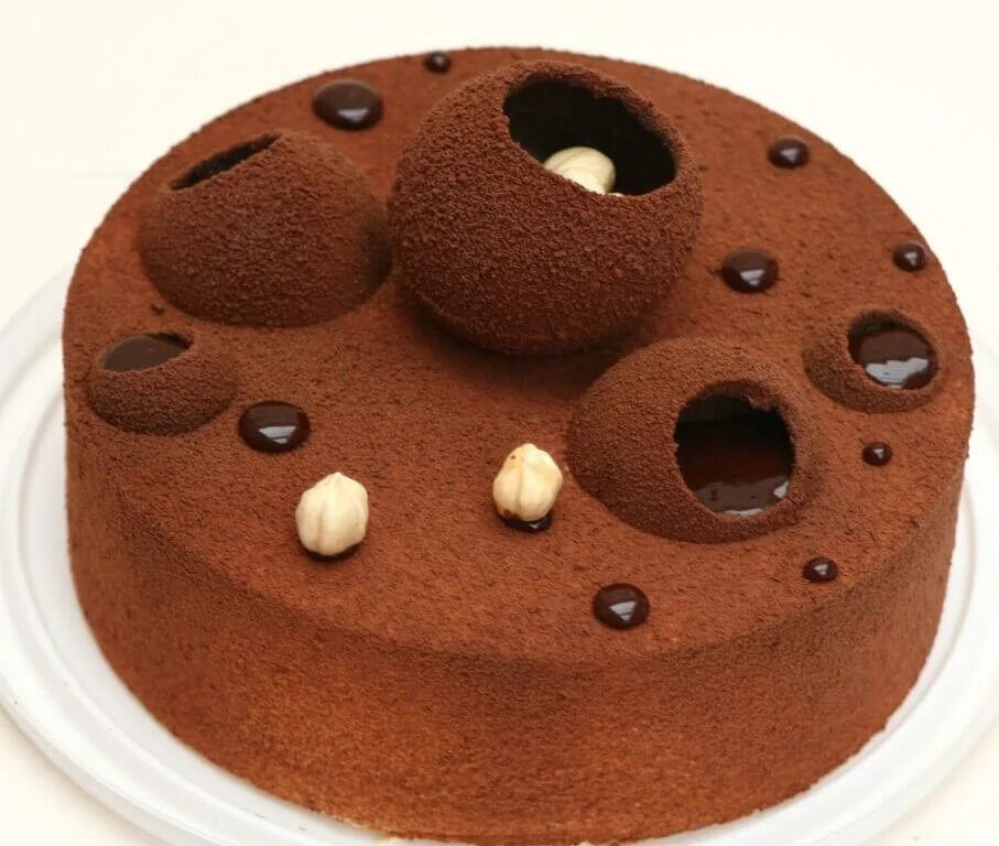 велюр на молочном шоколаде. велюр на молочном шоколаде. Godiva lion chocolate. шоколад в форме мандаринок. торт велюр.