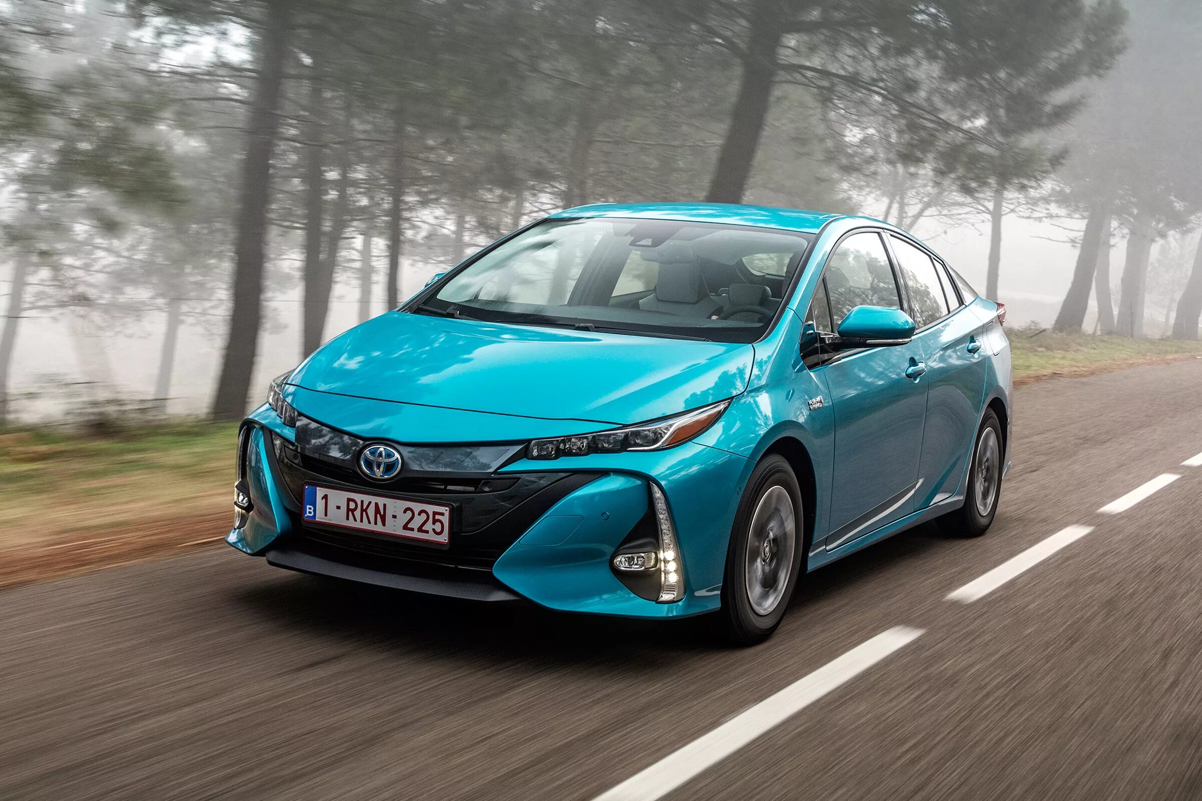 Toyota Prius 2022. Toyota Prius Hybrid 2022. Toyota Prius Hybrid 2021. Тойота Prius Hybrid 2017.