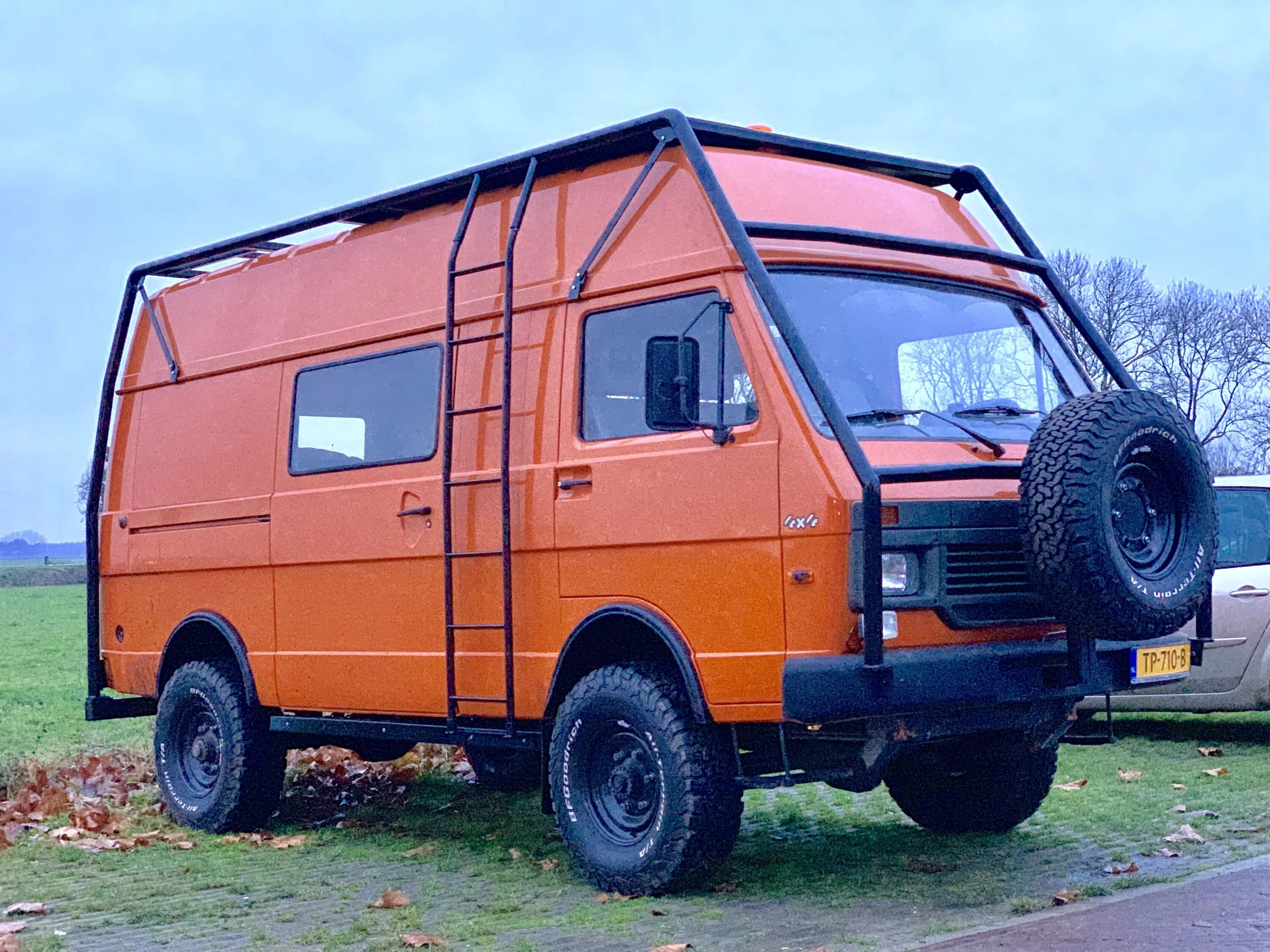 Дешевый полный привод. Volkswagen lt, lt 4x4. VW lt 40 4x4. Фольксваген ЛТ 40 4х4. Volkswagen lt28 4x4.