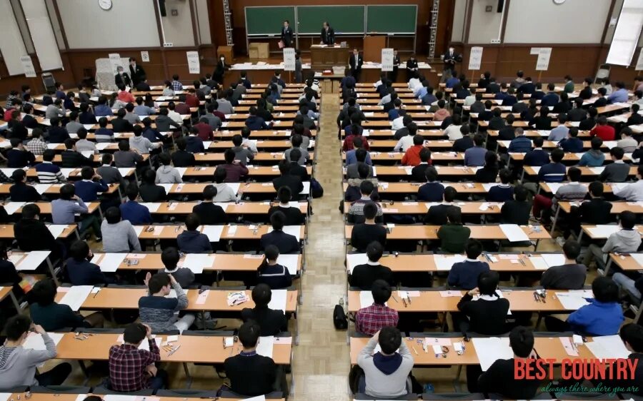 Образование университет. Страны Азии образование. Japan Education System. Высшее образование в Ираке фото.