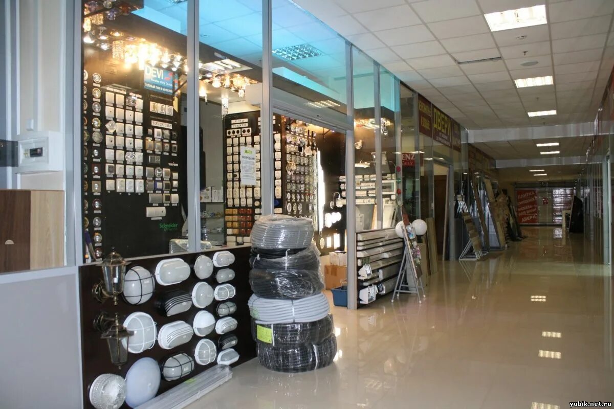 магазин королев. гриос магазин королев. магазины города королева московской области. универмаг королев. горького 79 к 4 королев.