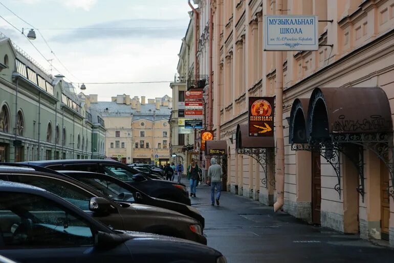 Спб ул думская. Думская улица санкт-петербург. думская улица питер. думская ломоносова. думский проспект спб.