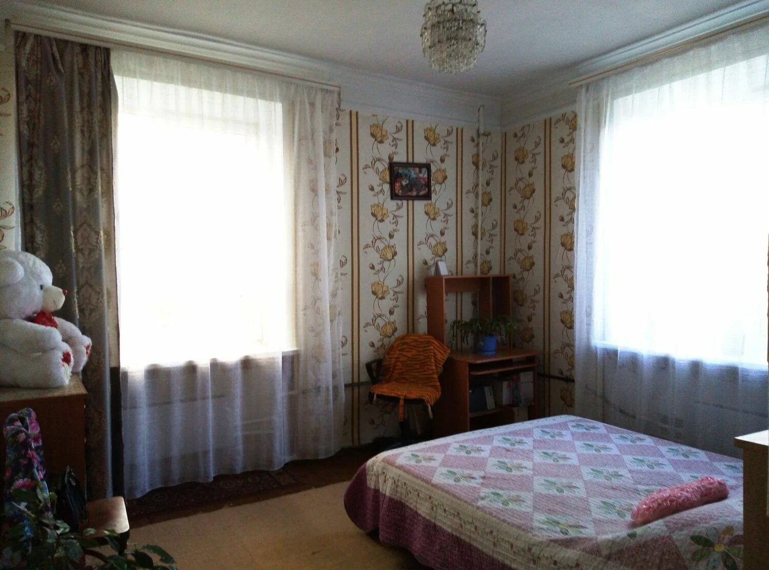 Купить квартиру в междуреченске старого типа. Междуреченск 3 комнатные квартиры. Циан междуреченск недвижимость. Шахтеров 37 междуреченск. Междуреченск 3 комнатные квартиры.