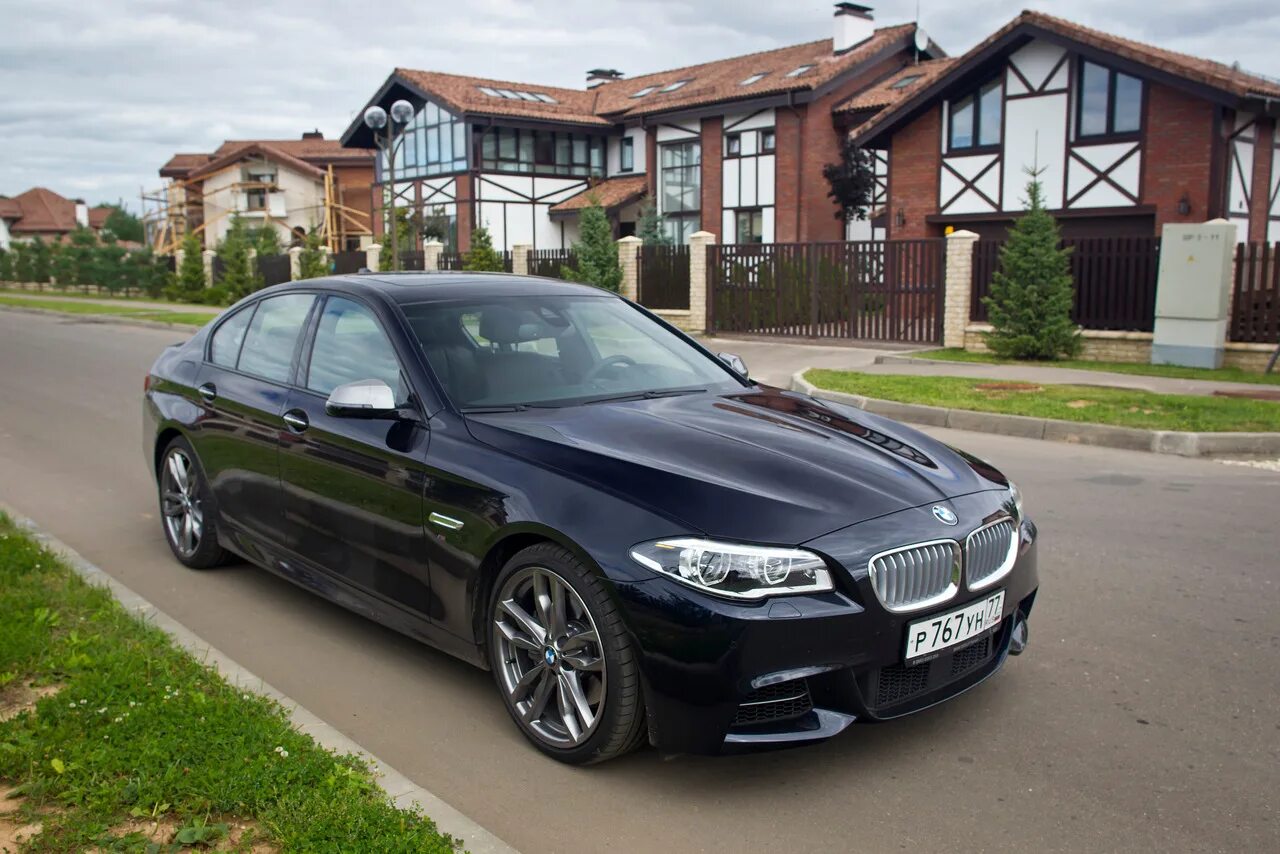 М5 13. BMW 5 f10. BMW f10 520i. БМВ 525i f10. БМВ 520 ф10.