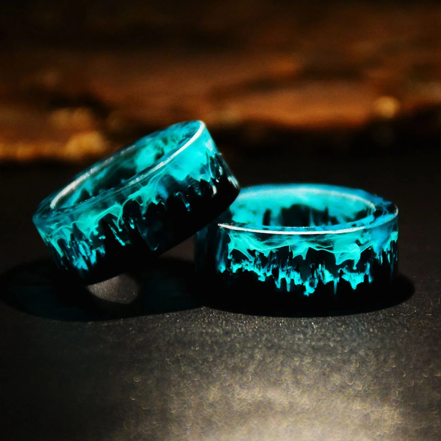 Кольцо из гель лака. Epoxy Resin кольца. Epoxy Resin Ring. Кольца из эпоксид смолы. Крдцьо из эпоксижной смолы.