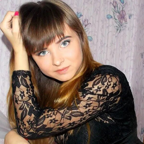 Одинокие девушки в омске. Женщина для встреч омск. Девушки женщины омск. Телефоны бесплатных девушек омск без регистрации. Незамужние женщины в омске.