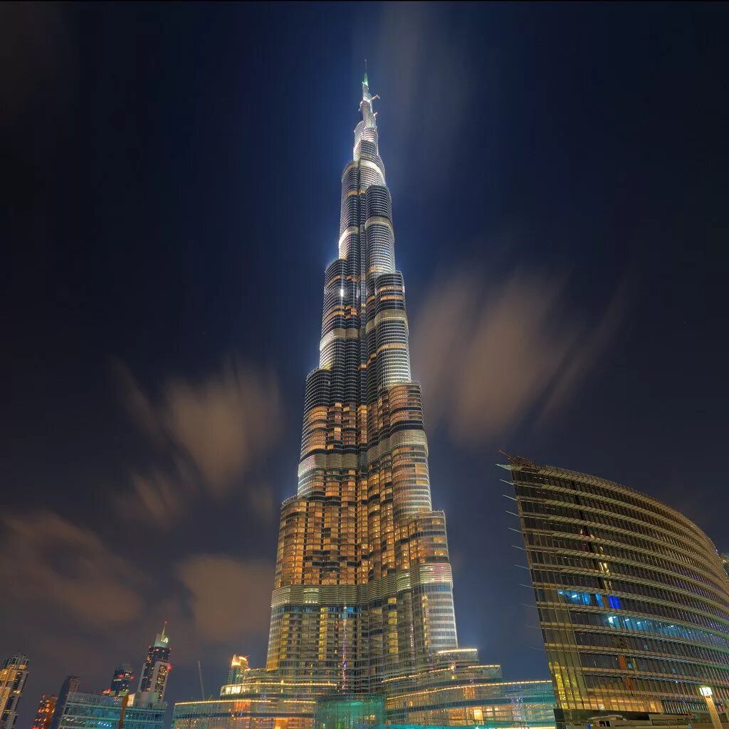 Здание Бурдж Халифа. Дубай здание Бурдж Халифа. Самая высокая башня в мире Бурдж Халифа.
