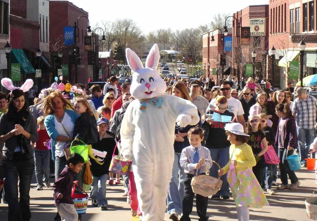 Праздник Easter в Англии. Easter Sunday праздник в Англии. Пасхальный кролик США. Пасхальный кролик в Америке.