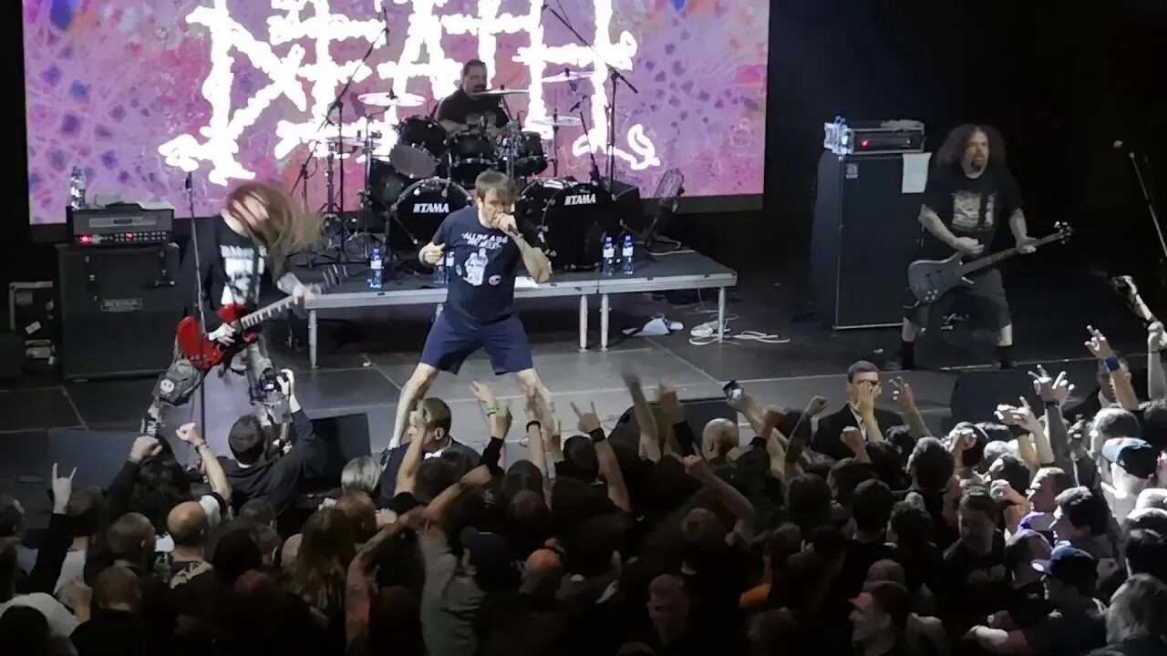 Клип napalm death you suffer. Napalm death в москве 1991.