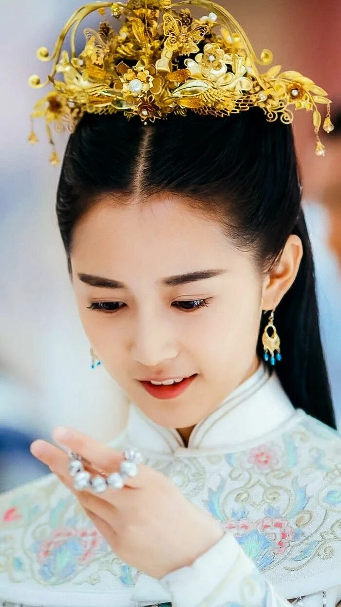 Китайские принцессы. Китайская принцесса. Китайские рицесы. Прически китайских принцесс. Принцесса китайская Айя.