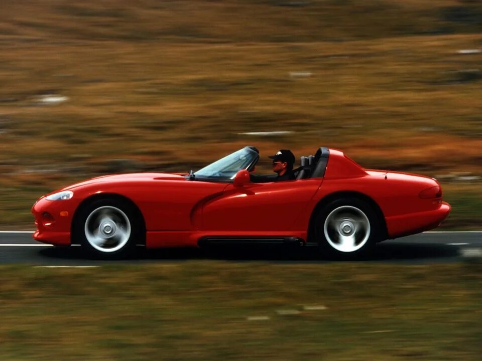 Додж вайпер 90х. Dodge viper 1992. Dodge viper 1 поколение. Додж вайпер 1 поколения. Додж вайпер 1992.