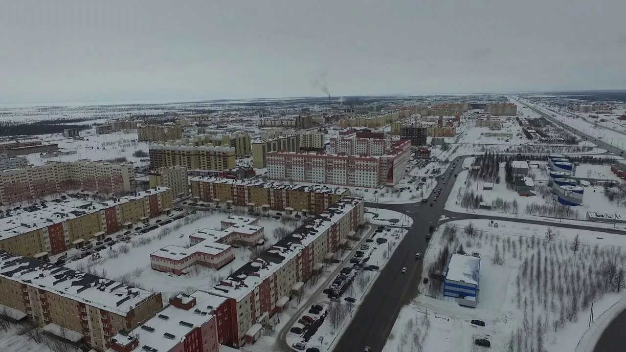 Южный в новом уренгое. Новый уренгой 2000 год. Сибирская 13 новый уренгой. Южный в новом уренгое. Флагман новый уренгой.