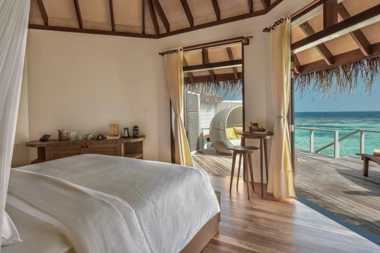 остров koodoo мальдивы. мальдивы отель 4 звезды. Bandos island resort & spa 4* beach villa. мальдивы отель 4 звезды. манафару — атолл хаа-алиф, мальдивы.