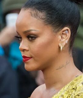 Rihanna’s Nose Is Inspiring This Surprising Plastic Surgery Trend Rihanna plasti