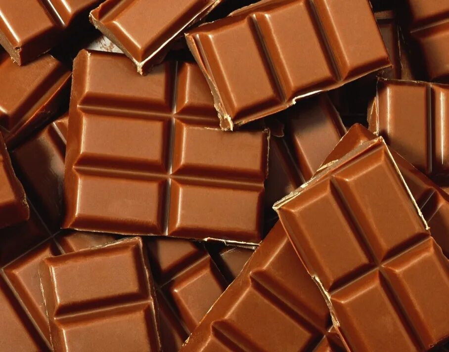 Разные шоколадки. Много шоколада. Шоколад разный. Импортный шоколад.