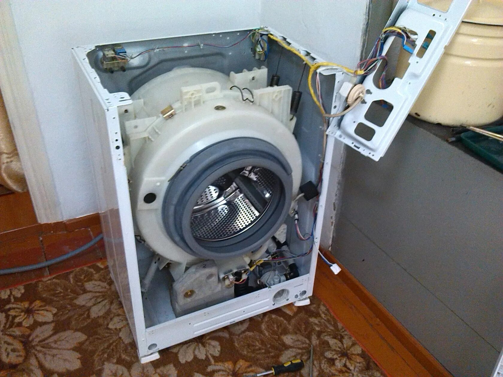 Разобрать машинку автомат. Samsung стиральная машинка s821. Стиральная машина Samsung r833. Стиральная машина Samsung r1043. Корпус стиральной машины Samsung r843.