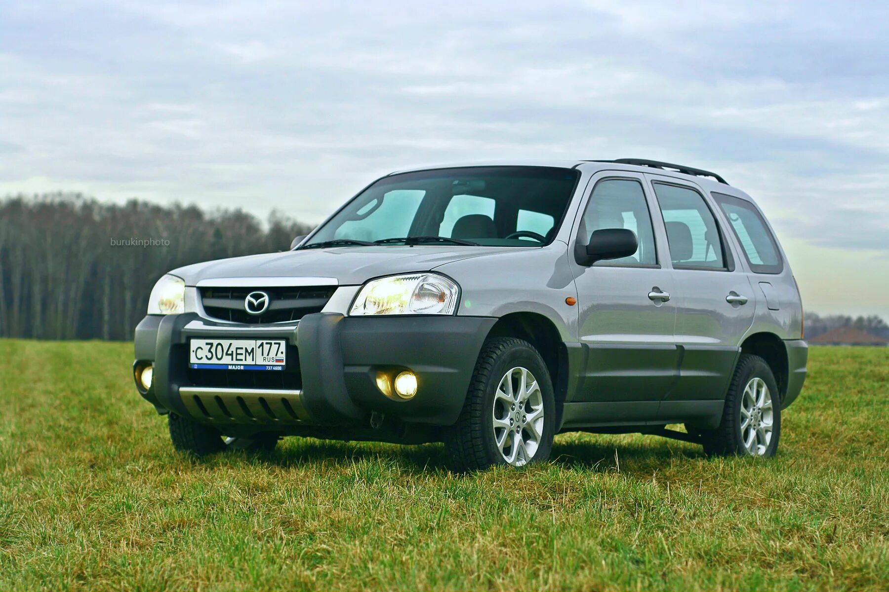 Mazda Tribute 2002. Mazda Tribute 2. Мазда трибьют 2002 золотистый. Mazda Tribute epew105. Mazda tribute 2.0