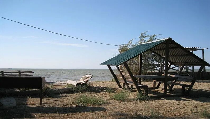 Песчаный берег база отдыха павло очаковская. Песчаный берег павло-очаковская. Оазис павло-очаковская коса. База песчаный берег павло-очаковская коса. Песчаный берег павло.