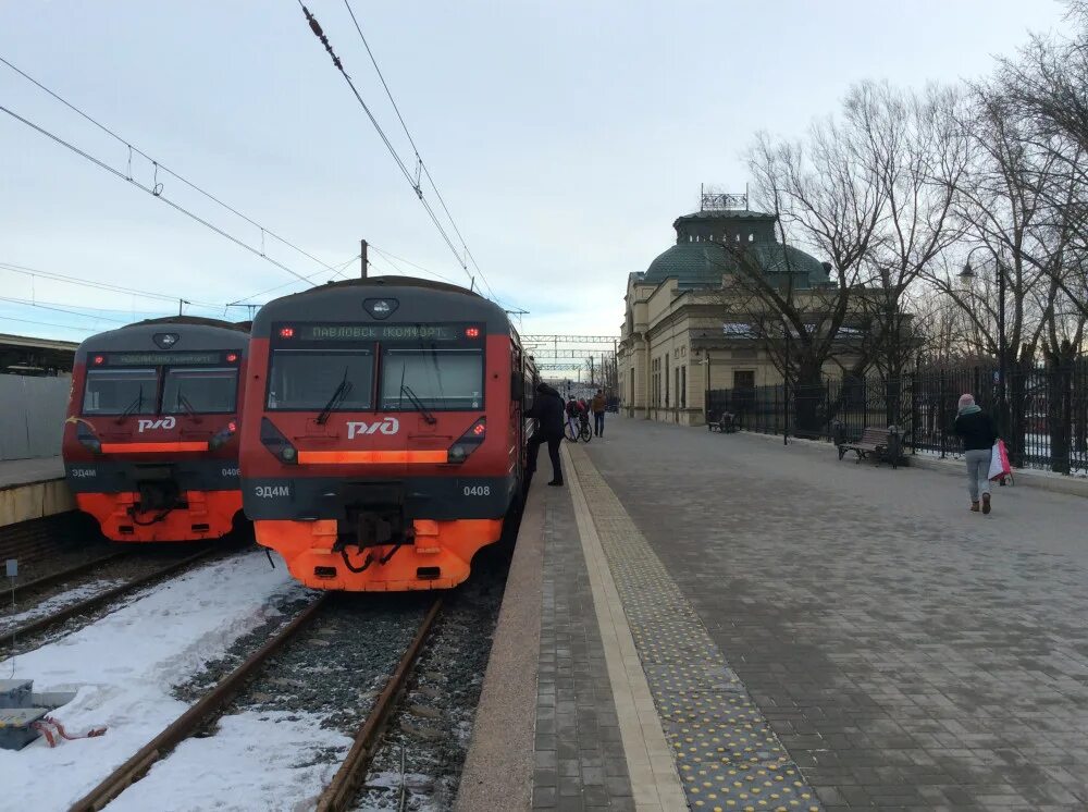 Поезда спб витебский вокзал. Витебский вокзал электрички. Эд4м комфорт Витебский. Витебский вокзал Санкт-Петербург поезда. Электропоезд Витебский вокзал ТУРЫШИНО.