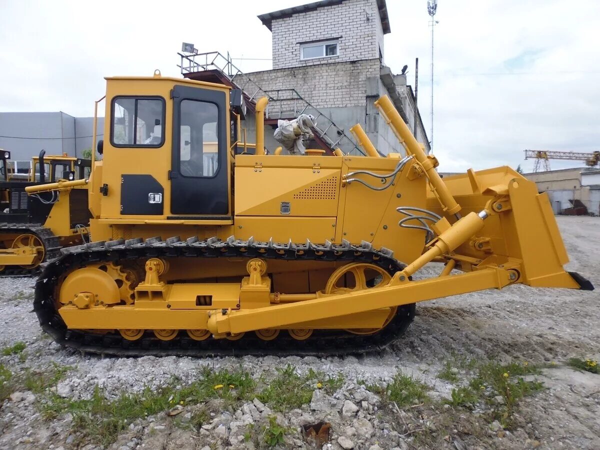 10 гст10. трактор чтз б10м. 6100ен. бульдозер чтз б10м. 10 гст10.