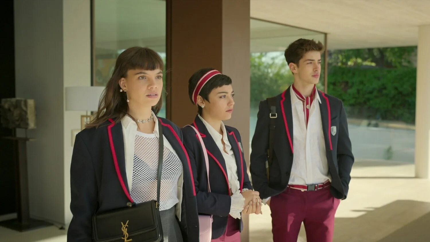 Сериал элита нетфликс. Элита сериал менсиа. Сериал элита 6. Дата выхода 7 сезона сериала элита. Дата выхода элиты 7.