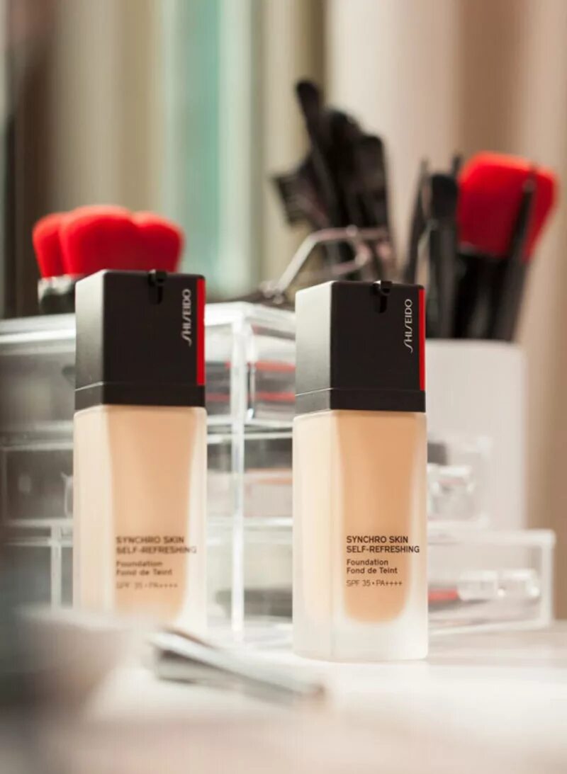 Synchro skin self refreshing foundation. 230 shiseido тональный. shiseido self-refreshing тона. shiseido skin self refreshing. шисейдо тональный 220.