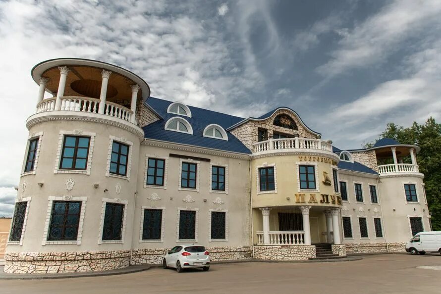 Палуба кафе гродно. Ресторан палуба варшавское шоссе. ресторан палуба варшавское шоссе 150а. violento банкетный зал. ресторан палуба подольск.