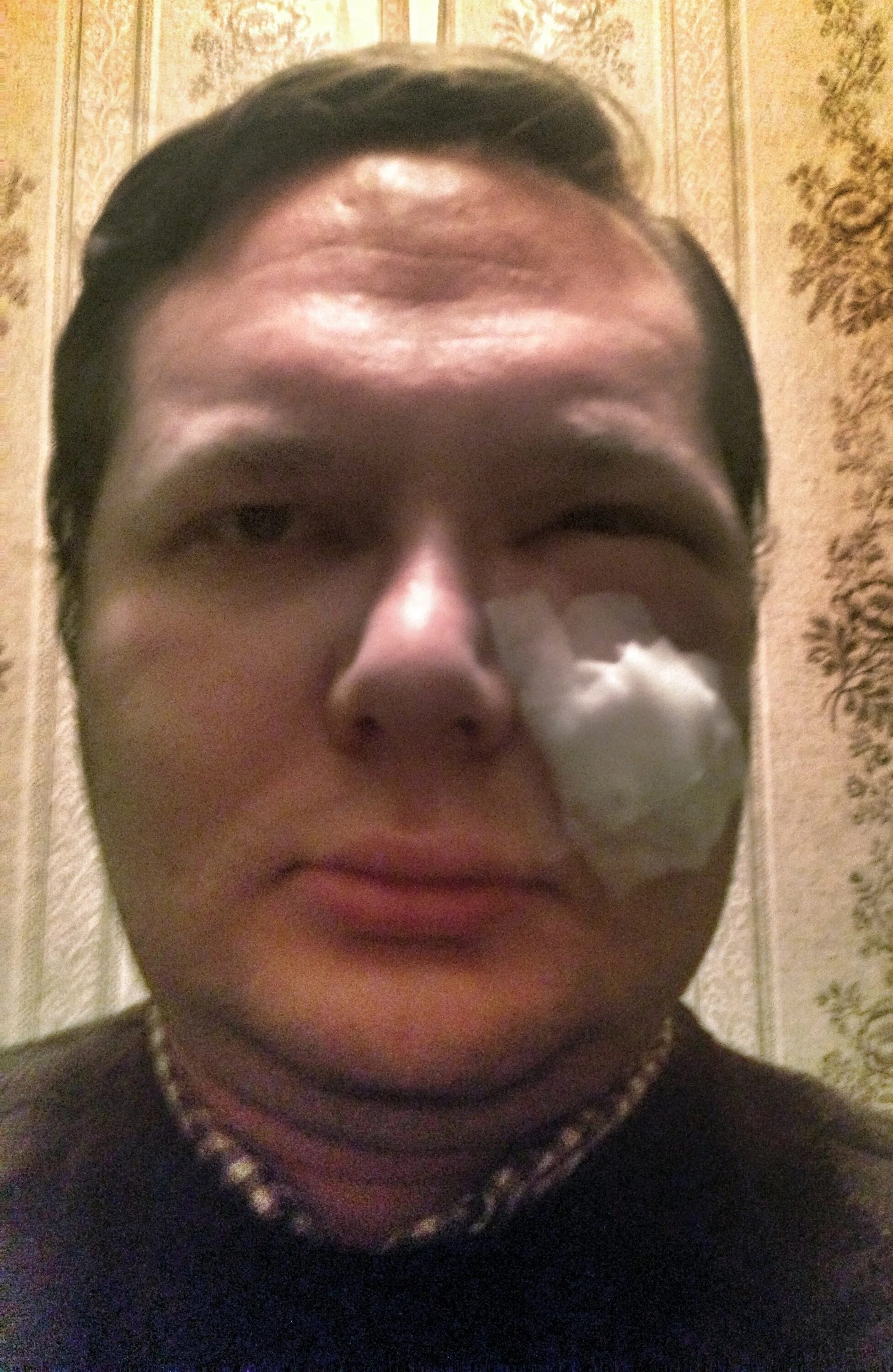 набитая морда. набитая морда. сами насери побили в москве. сами насери избит в москве. тату на лице.