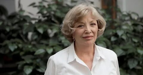 Doggy uslubidagi yalangoch ayollar