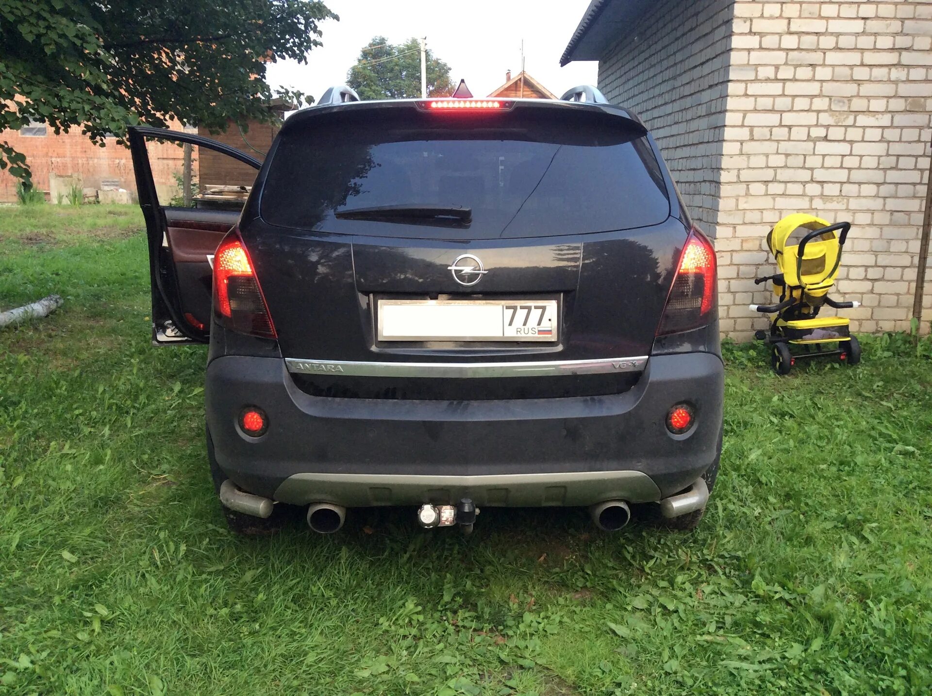 Opel antara captiva. Задний фонарь Opel Antara. Задние светодиодные фонари на Опель Антара 2013. Тонировка фар Опель Антара.