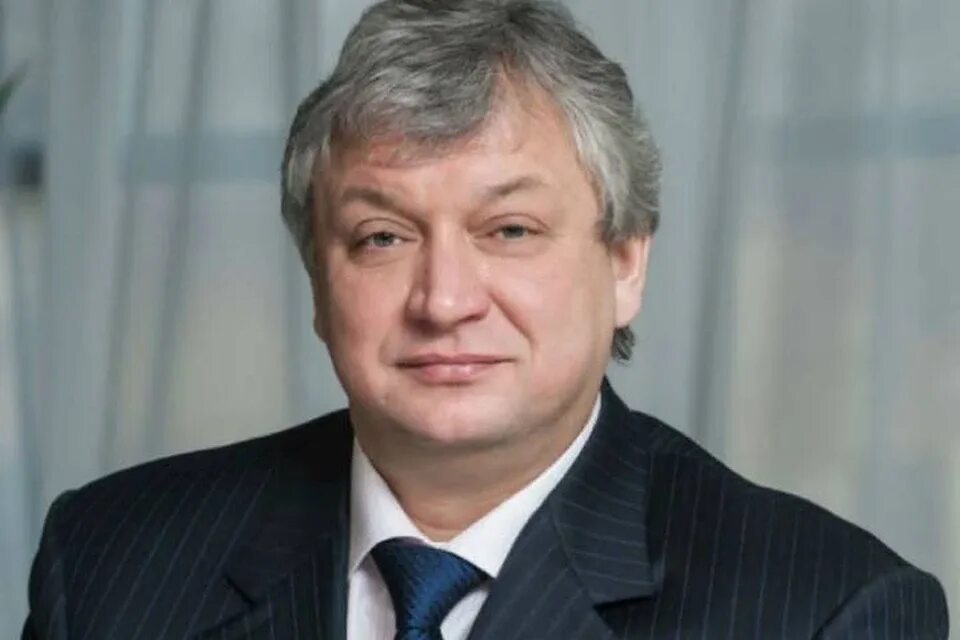 Какой рост дмитрию матвееву