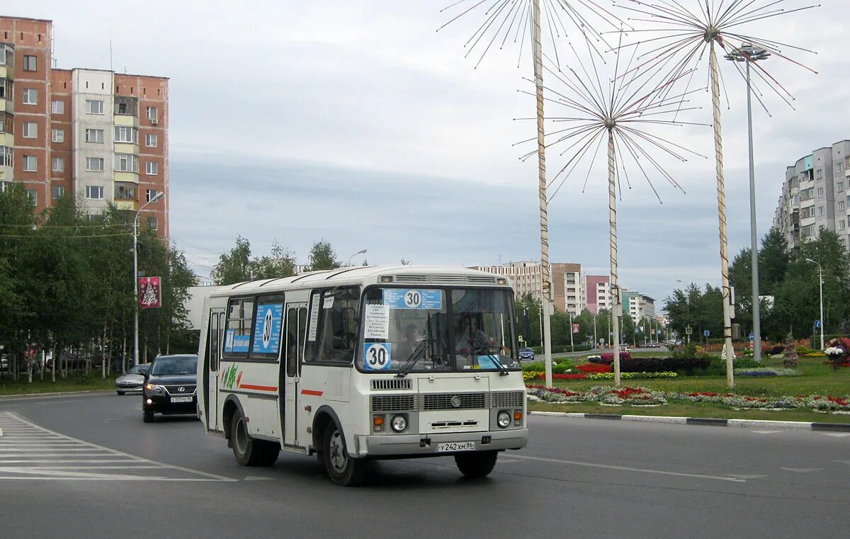 30 автобус изменения. Автобус ПАЗ 32054. ПАЗ 32054 автовокзал. ПАЗ 32054 старый. 51 Маршрут Сургут.