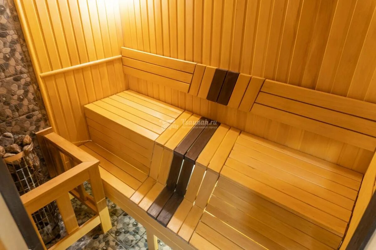 сауны кирова. вип хаус киров сауна. центральные бани киров. центральные бани киров. парилка киров.