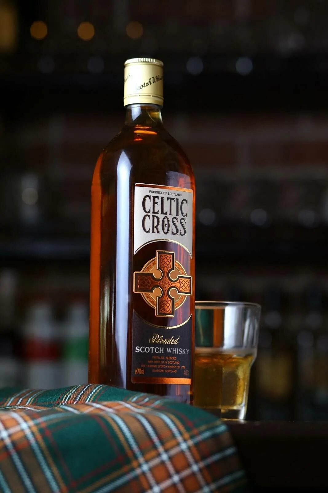 Шотландский виски. Celtic Cross виски. Селтик кросс виски. Виски Scotch Whisky. Виски Scotland Scotch.