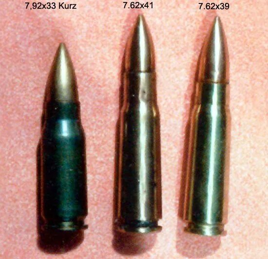 792x 7 92. Промежуточный патрон 7.62 39 мм. Патрон 7.62х39. Калибр 7 92 х33. Промежуточный патрон 7.92х33.