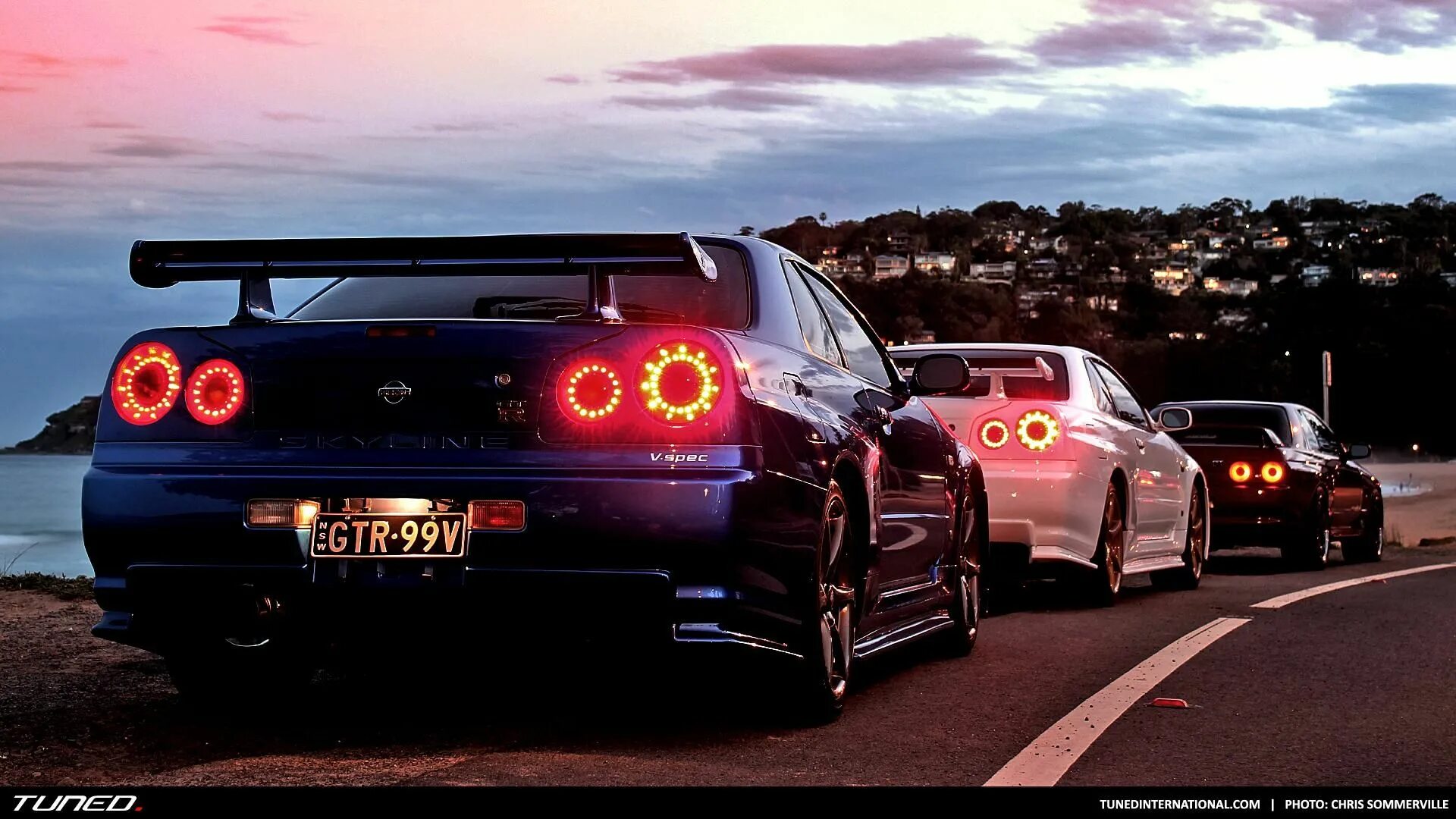 Daytona обои. Ferrari 458 italia обои. Toyota supra drift. Nissan skyline r34 gt-r. Daytona обои.