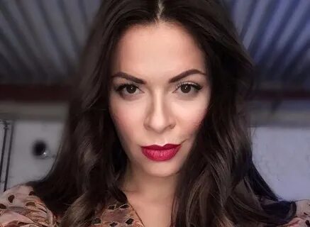 Katta dumbali rus ayol bilan jinsiy aloqa