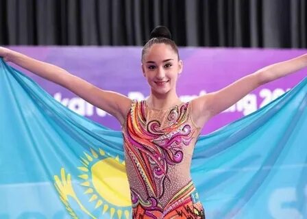 Мен Ақшақар бейнеролигін көрсеттім