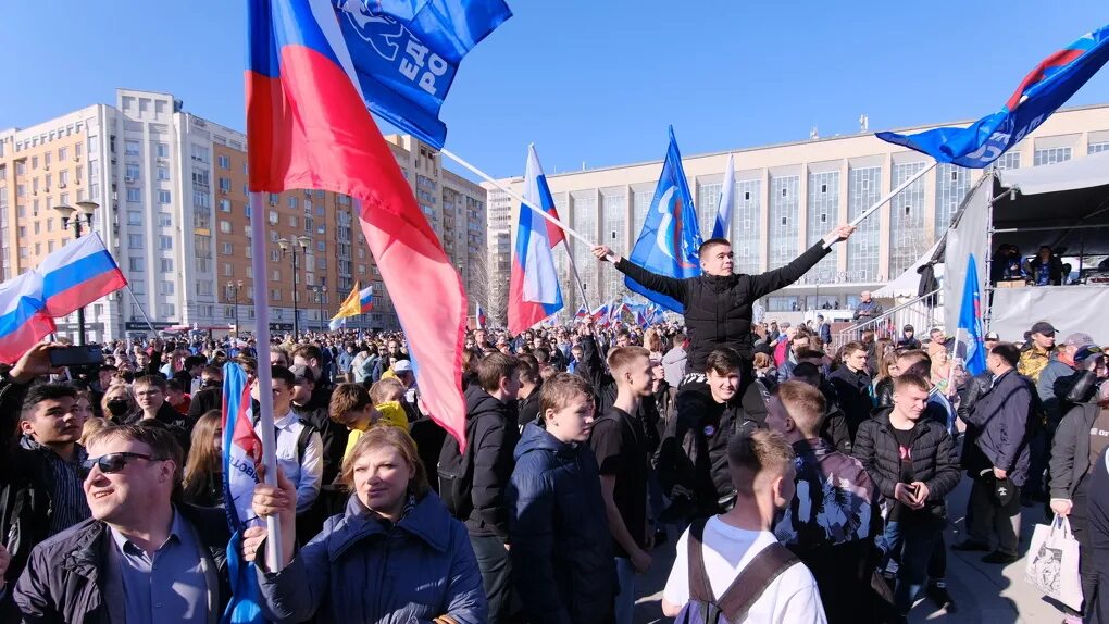 14 апреля новосибирск. Патриотический марафон. Волгоград 1 мая митинг. Патриотическая Россия. Патриотические фото России.