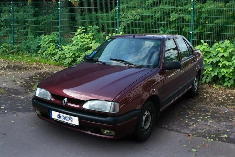 Renault 19 europa ii. Renault 19 2 поколение chamade седан. Рено 19 2. Рено 19 1994. Renault 19 hatchback.