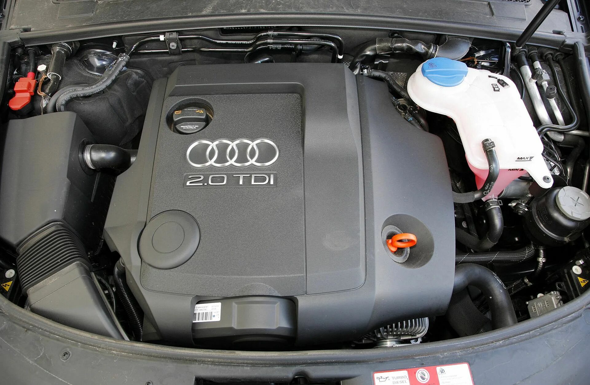 Двигатель 2.0 дизель ауди. Audi мотор 2.0 tdi. audi a6 c6 2.0 tdi. audi a6 двигатель c6. a4 2.0tdi c6.