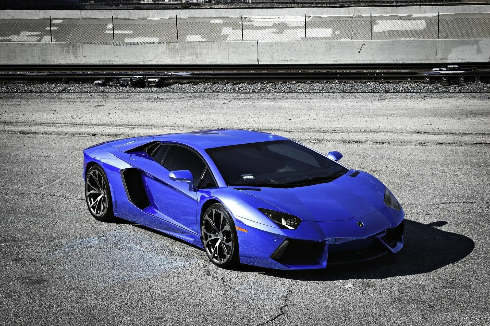 Песни хочу синий ламборгини. Lamborghini Aventador lp700 голубой. Lamborghini Aventador lp700-4 Blue. Lamborghini Aventador lp700-4 синяя. Ламборгини авентадор темно синяя.