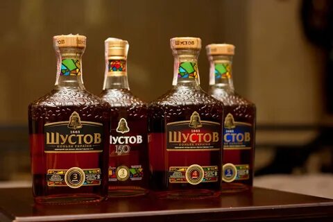 Шустов