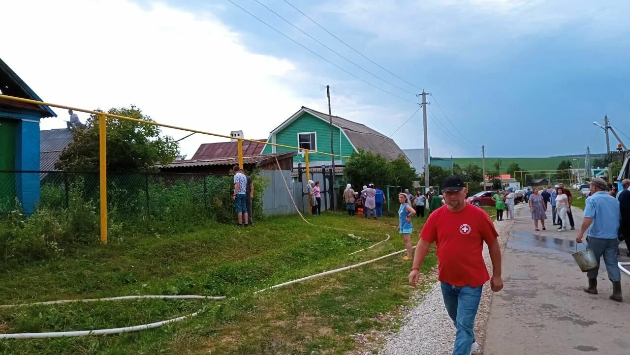 Мальчик спас деревню