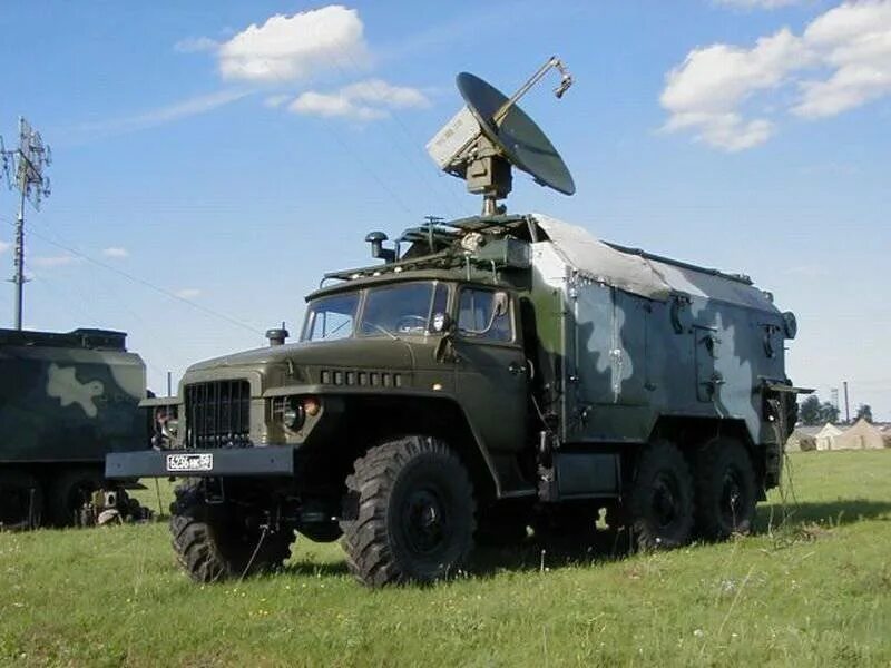 Памятный подарок военному связисту