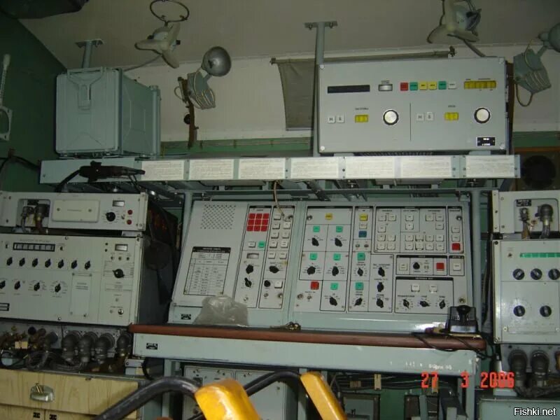 Р-161а2м. Радиостанция р-161а2м. Аппаратура зас т-600. Радиостанция р-161 а2м стационарная. Пульт стационарного управления