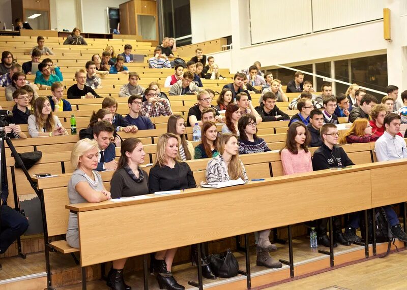 Мгу факультет вычислительной математики. Факультет ВМК МГУ имени м. в. Ломоносова. ВМК МГУ специалитет. ВМК МГУ аудитории. ВМК МГУ здание.