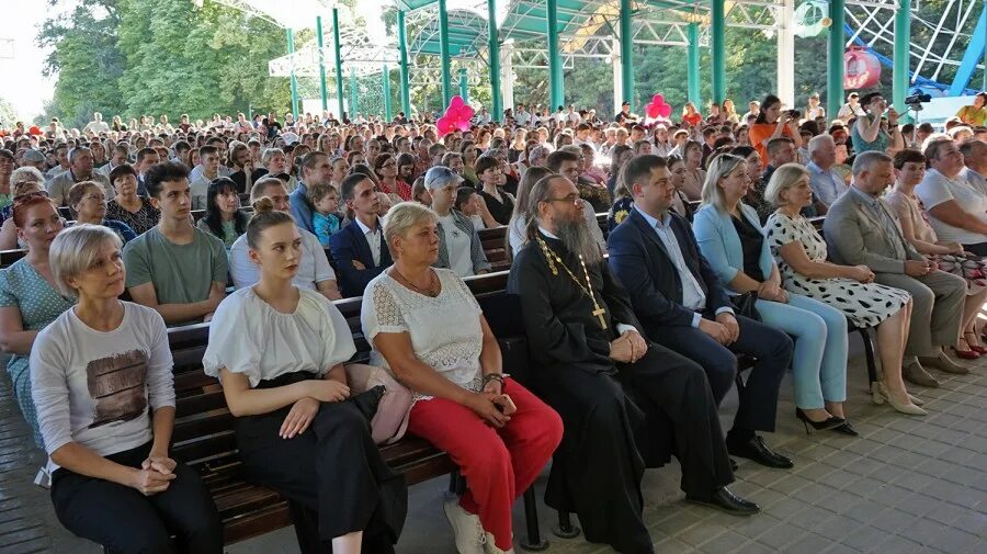 Колледжи таганрога после 9. Магеррамов Таганрог механический колледж. ТМЕХК Таганрогский механический колледж. Директор Таганрогского механического колледжа.